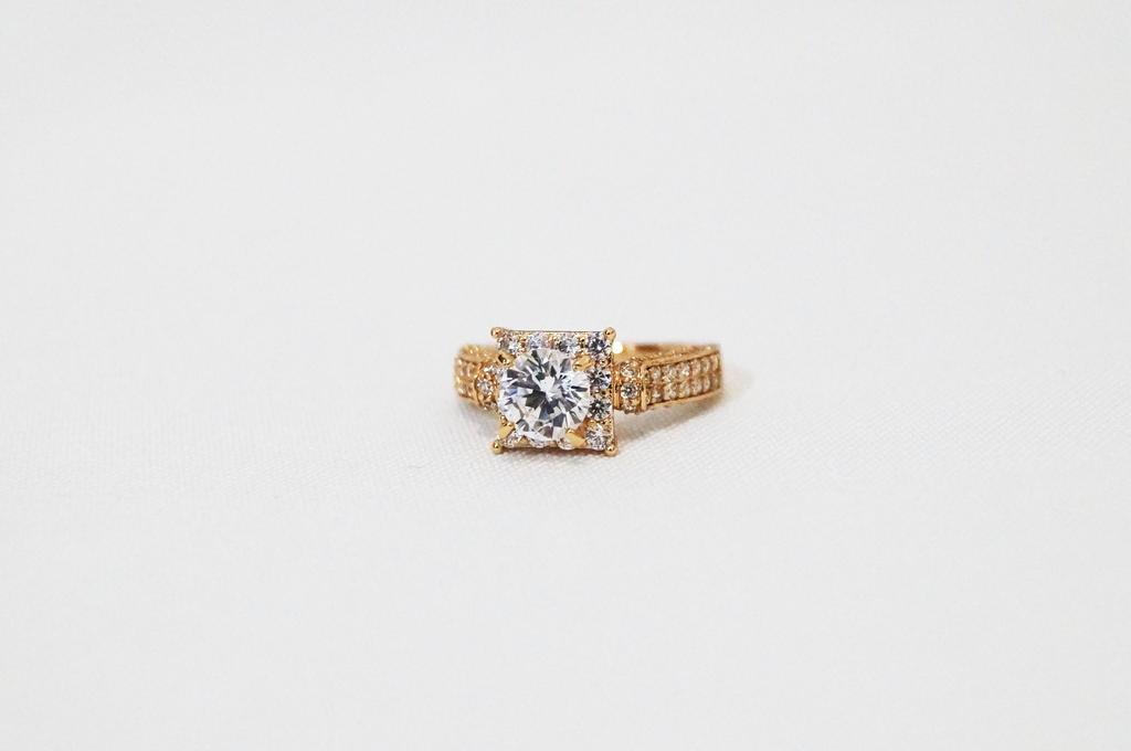 Anillo corte cuadrado