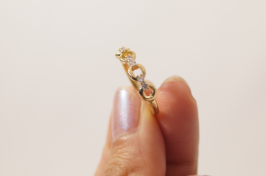Anillo Detalle de Aros